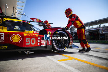 2024-02-27 - 50 FUOCO Antonio (ita), MOLINA Miguel (spa), NIELSEN Nicklas (dnk), Ferrari AF Corse, Ferrari 499P #50, pitlane, ambiance during the Prologue of the 2024 FIA World Endurance Championship, from February 24 to 26, 2024 on the Losail International Circuit in Lusail, Qatar - FIA WEC - PROLOGUE 2024 - QATAR - ENDURANCE - MOTORS