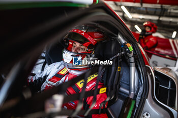 2024-02-27 - CASTELLACCI Francesco (ita), Vista AF Corse, Ferrari 296 GT3, portrait during the Prologue of the 2024 FIA World Endurance Championship, from February 24 to 26, 2024 on the Losail International Circuit in Lusail, Qatar - FIA WEC - PROLOGUE 2024 - QATAR - ENDURANCE - MOTORS