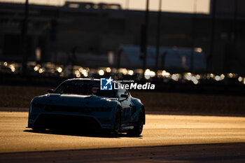 2024-02-27 - 77 BARKER Ben (gbr), HARDWICK Ryan (usa), ROBICHON Zacharie (can), Proton Competition, Ford Mustang GT3 #77, action during the Prologue of the 2024 FIA World Endurance Championship, from February 24 to 26, 2024 on the Losail International Circuit in Lusail, Qatar - FIA WEC - PROLOGUE 2024 - QATAR - ENDURANCE - MOTORS
