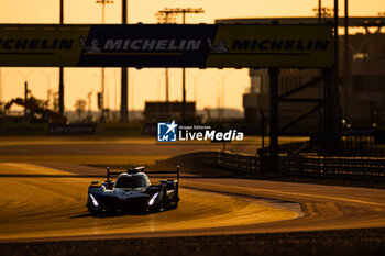 2024-02-27 - BMW Hybrid V8 action during the Prologue of the 2024 FIA World Endurance Championship, from February 24 to 26, 2024 on the Losail International Circuit in Lusail, Qatar - FIA WEC - PROLOGUE 2024 - QATAR - ENDURANCE - MOTORS