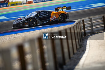 2024-02-29 - 95 SATO Marino (jpn), PINO Nico (chl), CAYGILL Josh (gbr), United Autosports, McLaren 720S GT3 Evo #95, LM GT3, action during the Qatar Airways Qatar 1812 KM, 1st round of the 2024 FIA World Endurance Championship, from February 29 to March 02, 2024 on the Losail International Circuit in Lusail, Qatar - FIA WEC - QATAR AIRWAYS QATAR 1812 KM - ENDURANCE - MOTORS