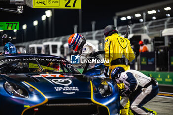 2024-02-29 - JAMES Ian (usa), Heart of Racing Team, Aston Martin Vantage GT3, pitstop, arrêt aux stands, ambiance during the Qatar Airways Qatar 1812 KM, 1st round of the 2024 FIA World Endurance Championship, from February 29 to March 02, 2024 on the Losail International Circuit in Lusail, Qatar - FIA WEC - QATAR AIRWAYS QATAR 1812 KM - ENDURANCE - MOTORS