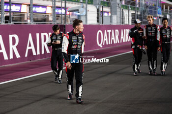 2024-02-29 - CONWAY Mike (gbr), Toyota Gazoo Racing, Toyota GR010 - Hybrid, portrait family picture during the Qatar Airways Qatar 1812 KM, 1st round of the 2024 FIA World Endurance Championship, from February 29 to March 02, 2024 on the Losail International Circuit in Lusail, Qatar - FIA WEC - QATAR AIRWAYS QATAR 1812 KM - ENDURANCE - MOTORS