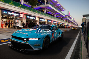 2024-02-29 - 77 BARKER Ben (gbr), HARDWICK Ryan (usa), ROBICHON Zacharie (can), Proton Competition, Ford Mustang GT3 #77, LM GT3, action in pitlane, during the Qatar Airways Qatar 1812 KM, 1st round of the 2024 FIA World Endurance Championship, from February 29 to March 02, 2024 on the Losail International Circuit in Lusail, Qatar - FIA WEC - QATAR AIRWAYS QATAR 1812 KM - ENDURANCE - MOTORS