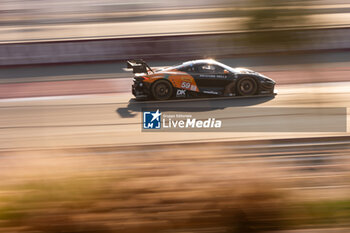 2024-03-01 - 59 SAUCY Grégoire (swi), COTTINGHAM James (gbr), COSTA Nicolas (bra), United Autosports, McLaren 720S GT3 Evo #59, action during the Qatar Airways Qatar 1812 KM, 1st round of the 2024 FIA World Endurance Championship, from February 29 to March 02, 2024 on the Losail International Circuit in Lusail, Qatar - FIA WEC - QATAR AIRWAYS QATAR 1812 KM - ENDURANCE - MOTORS