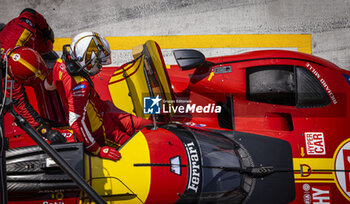 2024-03-01 - 51 PIER GUIDI Alessandro (ita), CALADO James (gbr), GIOVINAZZI Antonio (ita), Ferrari AF Corse, Ferrari 499P #51, pitlane, during the Qatar Airways Qatar 1812 KM, 1st round of the 2024 FIA World Endurance Championship, from February 29 to March 02, 2024 on the Losail International Circuit in Lusail, Qatar - FIA WEC - QATAR AIRWAYS QATAR 1812 KM - ENDURANCE - MOTORS