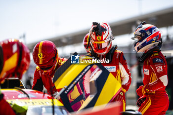 2024-03-01 - NIELSEN Nicklas (dnk), Ferrari AF Corse, Ferrari 499P, MOLINA Miguel (spa), Ferrari AF Corse, Ferrari 499P, portrait, pitstop, arrêt aux stands during the Qatar Airways Qatar 1812 KM, 1st round of the 2024 FIA World Endurance Championship, from February 29 to March 02, 2024 on the Losail International Circuit in Lusail, Qatar - FIA WEC - QATAR AIRWAYS QATAR 1812 KM - ENDURANCE - MOTORS