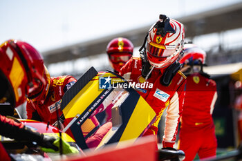 2024-03-01 - NIELSEN Nicklas (dnk), Ferrari AF Corse, Ferrari 499P, portrait, pitstop, arrêt aux stands during the Qatar Airways Qatar 1812 KM, 1st round of the 2024 FIA World Endurance Championship, from February 29 to March 02, 2024 on the Losail International Circuit in Lusail, Qatar - FIA WEC - QATAR AIRWAYS QATAR 1812 KM - ENDURANCE - MOTORS