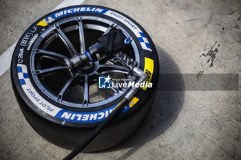 2024-03-01 - Michelin tire, ambiance, pitlane, during the Qatar Airways Qatar 1812 KM, 1st round of the 2024 FIA World Endurance Championship, from February 29 to March 02, 2024 on the Losail International Circuit in Lusail, Qatar - FIA WEC - QATAR AIRWAYS QATAR 1812 KM - ENDURANCE - MOTORS