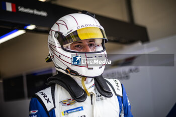 2024-03-01 - LYNN Alex (gbr), Cadillac Racing, Cadillac V-Series.R, portrait during the Qatar Airways Qatar 1812 KM, 1st round of the 2024 FIA World Endurance Championship, from February 29 to March 02, 2024 on the Losail International Circuit in Lusail, Qatar - FIA WEC - QATAR AIRWAYS QATAR 1812 KM - ENDURANCE - MOTORS