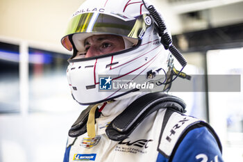 2024-03-01 - LYNN Alex (gbr), Cadillac Racing, Cadillac V-Series.R, portrait during the Qatar Airways Qatar 1812 KM, 1st round of the 2024 FIA World Endurance Championship, from February 29 to March 02, 2024 on the Losail International Circuit in Lusail, Qatar - FIA WEC - QATAR AIRWAYS QATAR 1812 KM - ENDURANCE - MOTORS