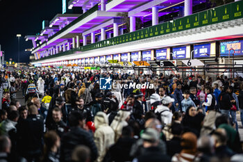 2024-03-01 - Autograph session, pitwall during the Qatar Airways Qatar 1812 KM, 1st round of the 2024 FIA World Endurance Championship, from February 29 to March 02, 2024 on the Losail International Circuit in Lusail, Qatar - FIA WEC - QATAR AIRWAYS QATAR 1812 KM - ENDURANCE - MOTORS