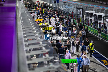 2024-03-01 - Autograph session, pitwall during the Qatar Airways Qatar 1812 KM, 1st round of the 2024 FIA World Endurance Championship, from February 29 to March 02, 2024 on the Losail International Circuit in Lusail, Qatar - FIA WEC - QATAR AIRWAYS QATAR 1812 KM - ENDURANCE - MOTORS