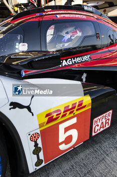 2024-03-01 - 06 ESTRE Kevin (fra), LOTTERER André (ger), VANTHOOR Laurens (bel), Porsche Penske Motorsport, Porsche 963 #06, Hypercar, ambiance during the Qatar Airways Qatar 1812 KM, 1st round of the 2024 FIA World Endurance Championship, from February 29 to March 02, 2024 on the Losail International Circuit in Lusail, Qatar - FIA WEC - QATAR AIRWAYS QATAR 1812 KM - ENDURANCE - MOTORS