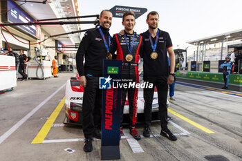 2024-03-01 - 05 CAMPBELL Matt (aus), CHRISTENSEN Michael (dnk), MAKOWIECKI Frédéric (fra), Porsche Penske Motorsport, Porsche 963 #05, Hypercar, after their pole position during the Qatar Airways Qatar 1812 KM, 1st round of the 2024 FIA World Endurance Championship, from February 29 to March 02, 2024 on the Losail International Circuit in Lusail, Qatar - FIA WEC - QATAR AIRWAYS QATAR 1812 KM - ENDURANCE - MOTORS