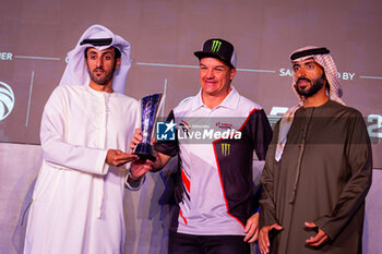 2024-03-02 - BRANCH Ross (BWA), Hero Motorsports Team Rally, Hero 450 Rally, FIM W2RC, portrait during the Prize Giving Ceremony of the 2024 Abu Dhabi Desert Challenge, on March 2, 2024 in Abu Dhabi, United Arab Emirates - W2RC - ABU DHABI DESERT CHALLENGE 2024 - ENDURANCE - MOTORS