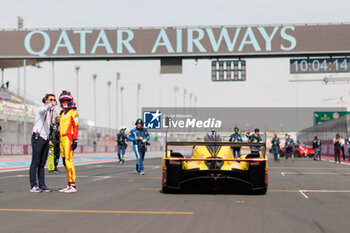 2024-03-02 - 83 KUBICA Robert (pol), SHWARTZMAN Robert (isr), YE Yifei (chn), AF Corse, Ferrari 499P #83, Hypercar, ambiance, during the Qatar Airways Qatar 1812 KM, 1st round of the 2024 FIA World Endurance Championship, from February 29 to March 02, 2024 on the Losail International Circuit in Lusail, Qatar - FIA WEC - QATAR AIRWAYS QATAR 1812 KM - ENDURANCE - MOTORS