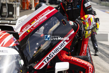 2024-03-02 - VANTHOOR Laurens (bel), Porsche Penske Motorsport, Porsche 936, portrait during the Qatar Airways Qatar 1812 KM, 1st round of the 2024 FIA World Endurance Championship, from February 29 to March 02, 2024 on the Losail International Circuit in Lusail, Qatar - FIA WEC - QATAR AIRWAYS QATAR 1812 KM - ENDURANCE - MOTORS