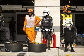 2024-03-02 - VAN ROMPUY Tom (bel), TF Sport, Corvette Z06 GT3.R, portrait during the Qatar Airways Qatar 1812 KM, 1st round of the 2024 FIA World Endurance Championship, from February 29 to March 02, 2024 on the Losail International Circuit in Lusail, Qatar - FIA WEC - QATAR AIRWAYS QATAR 1812 KM - ENDURANCE - MOTORS