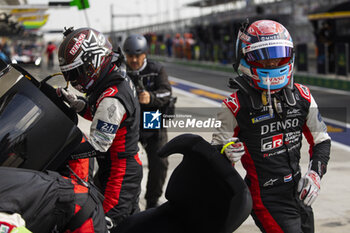 2024-03-02 - DE VRIES Nyck (nld), Toyota Gazoo Racing, Toyota GR010 - Hybrid, portrait during the Qatar Airways Qatar 1812 KM, 1st round of the 2024 FIA World Endurance Championship, from February 29 to March 02, 2024 on the Losail International Circuit in Lusail, Qatar - FIA WEC - QATAR AIRWAYS QATAR 1812 KM - ENDURANCE - MOTORS