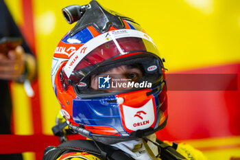 2024-03-02 - KUBICA Robert (pol), AF Corse, Ferrari 499P, portrait during the Qatar Airways Qatar 1812 KM, 1st round of the 2024 FIA World Endurance Championship, from February 29 to March 02, 2024 on the Losail International Circuit in Lusail, Qatar - FIA WEC - QATAR AIRWAYS QATAR 1812 KM - ENDURANCE - MOTORS