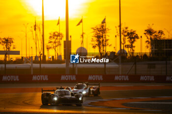 2024-03-02 - 08 BUEMI Sébastien (swi), HARTLEY Brendon (nzl), HIRAKAWA Ryo (jpn), Toyota Gazoo Racing, Toyota GR010 - Hybrid #08, Hypercar, 05 CAMPBELL Matt (aus), CHRISTENSEN Michael (dnk), MAKOWIECKI Frédéric (fra), Porsche Penske Motorsport, Porsche 963 #05, Hypercar, action during the Qatar Airways Qatar 1812 KM, 1st round of the 2024 FIA World Endurance Championship, from February 29 to March 02, 2024 on the Losail International Circuit in Lusail, Qatar - FIA WEC - QATAR AIRWAYS QATAR 1812 KM - ENDURANCE - MOTORS