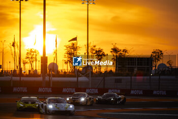 2024-03-02 - 92 MALYKHIN Aliaksandr (kna), STURM Joel (ger), BACHLER Klaus (aut), Manthey Purerxcing, Porsche 911 GT3 R #91, LM GT3, 60 SCHIAVONI Claudio (ita), CRESSONI Matteo (ita), PERERA Franck (fra), Iron Lynx, Lamborghini Huracan GT3 Evo2 #60, LM GT3, 91 LIETZ Richard (aut), SCHURING Morris (nld), SHAHIN Yasser (aus), Manthey EMA, Porsche 911 GT3 R #91, LM GT3, 95 SATO Marino (jpn), PINO Nico (chl), CAYGILL Josh (gbr), United Autosports, McLaren 720S GT3 Evo #95, LM GT3, action during the Qatar Airways Qatar 1812 KM, 1st round of the 2024 FIA World Endurance Championship, from February 29 to March 02, 2024 on the Losail International Circuit in Lusail, Qatar - FIA WEC - QATAR AIRWAYS QATAR 1812 KM - ENDURANCE - MOTORS