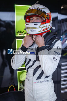 2024-03-02 - JENSEN Mikkel (dnk), Peugeot TotalEnergies, Peugeot 9x8, portrait during the Qatar Airways Qatar 1812 KM, 1st round of the 2024 FIA World Endurance Championship, from February 29 to March 02, 2024 on the Losail International Circuit in Lusail, Qatar - FIA WEC - QATAR AIRWAYS QATAR 1812 KM - ENDURANCE - MOTORS