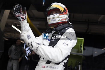 2024-03-02 - JENSEN Mikkel (dnk), Peugeot TotalEnergies, Peugeot 9x8, portrait during the Qatar Airways Qatar 1812 KM, 1st round of the 2024 FIA World Endurance Championship, from February 29 to March 02, 2024 on the Losail International Circuit in Lusail, Qatar - FIA WEC - QATAR AIRWAYS QATAR 1812 KM - ENDURANCE - MOTORS