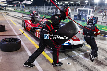 2024-03-02 - 05 CAMPBELL Matt (aus), CHRISTENSEN Michael (dnk), MAKOWIECKI Frédéric (fra), Porsche Penske Motorsport, Porsche 963 #05, Hypercar, pit stop during the Qatar Airways Qatar 1812 KM, 1st round of the 2024 FIA World Endurance Championship, from February 29 to March 02, 2024 on the Losail International Circuit in Lusail, Qatar - FIA WEC - QATAR AIRWAYS QATAR 1812 KM - ENDURANCE - MOTORS