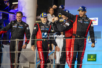 2024-03-02 - 06 ESTRE Kevin (fra), LOTTERER André (ger), VANTHOOR Laurens (bel), Porsche Penske Motorsport, Porsche 963 #06, Hypercar, podium, portrait during the Qatar Airways Qatar 1812 KM, 1st round of the 2024 FIA World Endurance Championship, from February 29 to March 02, 2024 on the Losail International Circuit in Lusail, Qatar - FIA WEC - QATAR AIRWAYS QATAR 1812 KM - ENDURANCE - MOTORS