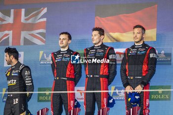 2024-03-02 - 06 ESTRE Kevin (fra), LOTTERER André (ger), VANTHOOR Laurens (bel), Porsche Penske Motorsport, Porsche 963 #06, Hypercar, podium, portrait during the Qatar Airways Qatar 1812 KM, 1st round of the 2024 FIA World Endurance Championship, from February 29 to March 02, 2024 on the Losail International Circuit in Lusail, Qatar - FIA WEC - QATAR AIRWAYS QATAR 1812 KM - ENDURANCE - MOTORS