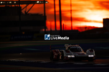 2024-03-02 - 06 ESTRE Kevin (fra), LOTTERER André (ger), VANTHOOR Laurens (bel), Porsche Penske Motorsport, Porsche 963 #06, Hypercar, action during the Qatar Airways Qatar 1812 KM, 1st round of the 2024 FIA World Endurance Championship, from February 29 to March 02, 2024 on the Losail International Circuit in Lusail, Qatar - FIA WEC - QATAR AIRWAYS QATAR 1812 KM - ENDURANCE - MOTORS