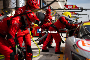 2024-03-02 - 54 Vista AF Corse, Ferrari 296 GT3 #54, mechanic, mecanicien, portrait, refueling during the Qatar Airways Qatar 1812 KM, 1st round of the 2024 FIA World Endurance Championship, from February 29 to March 02, 2024 on the Losail International Circuit in Lusail, Qatar - FIA WEC - QATAR AIRWAYS QATAR 1812 KM - ENDURANCE - MOTORS