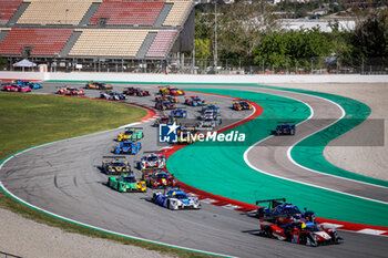 2024-04-13 - start of the race, depart, during the 1st round of the 2024 Michelin Le Mans Cup on the Circuit de Barcelona-Catalunya from April 12 to 14, 2024 in Montmelo, Spain - AUTO - MLC 2024 - BARCELONA - ENDURANCE - MOTORS