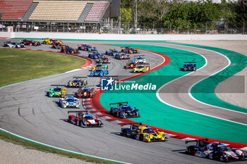 2024-04-13 - start of the race, depart, during the 1st round of the 2024 Michelin Le Mans Cup on the Circuit de Barcelona-Catalunya from April 12 to 14, 2024 in Montmelo, Spain - AUTO - MLC 2024 - BARCELONA - ENDURANCE - MOTORS