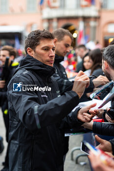 2024-04-18 - DUVAL Loïc (fra), Peugeot TotalEnergies, Peugeot 9x8, portrait, parade Imola city center during the 2024 6 Hours of Imola, 2nd round of the 2024 FIA World Endurance Championship, from April 18 to 21, 2024 on the Autodromo Internazionale Enzo e Dino Ferrari in Imola, Qatar - FIA WEC - 6 HOURS OF IMOLA 2024 - ENDURANCE - MOTORS