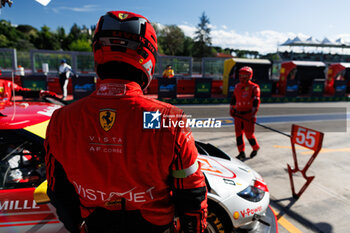 2024-04-19 - 55 HERIAU François (fra), MANN Simon (usa), ROVERA Alessio (ita), Vista AF Corse, Ferrari 296 GT3 #55, LM GT3, pitstop, arrêt aux stands during the 2024 6 Hours of Imola, 2nd round of the 2024 FIA World Endurance Championship, from April 18 to 21, 2024 on the Autodromo Internazionale Enzo e Dino Ferrari in Imola, Italy - FIA WEC - 6 HOURS OF IMOLA 2024 - ENDURANCE - MOTORS