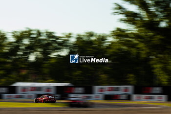 2024-04-19 - 31 FARFUS Augusto (bra), GELAEL Sean (ind), LEUNG Darren (gbr), Team WRT, BMW M4 GT3 #31, LM GT3, action during the 2024 6 Hours of Imola, 2nd round of the 2024 FIA World Endurance Championship, from April 18 to 21, 2024 on the Autodromo Internazionale Enzo e Dino Ferrari in Imola, Qatar - FIA WEC - 6 HOURS OF IMOLA 2024 - ENDURANCE - MOTORS