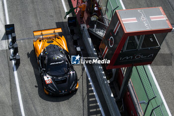 2024-04-20 - 95 SATO Marino (jpn), PINO Nico (chl), CAYGILL Josh (gbr), United Autosports, McLaren 720S GT3 Evo #95, LM GT3, action during the 2024 6 Hours of Imola, 2nd round of the 2024 FIA World Endurance Championship, from April 18 to 21, 2024 on the Autodromo Internazionale Enzo e Dino Ferrari in Imola - FIA WEC - 6 HOURS OF IMOLA 2024 - ENDURANCE - MOTORS