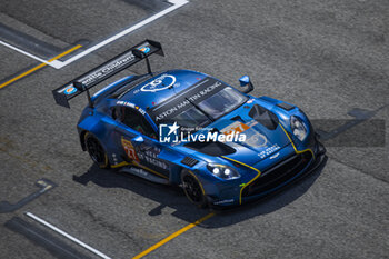 2024-04-20 - 27 JAMES Ian (usa), MANCINELLI Daniel (ita), RIBERAS Alex (spa), Heart of Racing Team, Aston Martin Vantage GT3 #27, LM GT3, action during the 2024 6 Hours of Imola, 2nd round of the 2024 FIA World Endurance Championship, from April 18 to 21, 2024 on the Autodromo Internazionale Enzo e Dino Ferrari in Imola - FIA WEC - 6 HOURS OF IMOLA 2024 - ENDURANCE - MOTORS