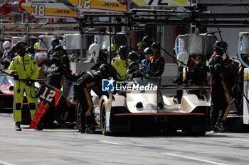 2024-04-20 - 12 STEVENS Will (gbr), NATO Norman (fra), ILOTT Callum (gbr), Hertz Team Jota, Porsche 963 #12, Hypercar, pitstop, arrêt aux stands during the 2024 6 Hours of Imola, 2nd round of the 2024 FIA World Endurance Championship, from April 18 to 21, 2024 on the Autodromo Internazionale Enzo e Dino Ferrari in Imola, Qatar - FIA WEC - 6 HOURS OF IMOLA 2024 - ENDURANCE - MOTORS