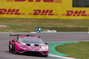 2024-04-20 - 85 BOVY Sarah (bel), PIN Doriane (fra), GATTING Michelle (dnk), Iron Dames, Lamborghini Huracan GT3 Evo2 #85, LM GT3, action during the 2024 6 Hours of Imola, 2nd round of the 2024 FIA World Endurance Championship, from April 18 to 21, 2024 on the Autodromo Internazionale Enzo e Dino Ferrari in Imola, Italy - FIA WEC - 6 HOURS OF IMOLA 2024 - ENDURANCE - MOTORS