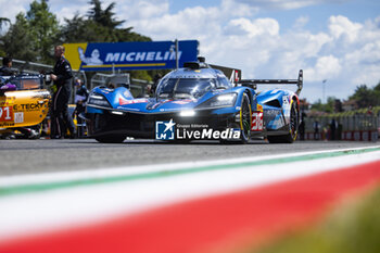 21/04/2024 - 36 VAXIVIERE Matthieu (fra), SCHUMACHER Mick (ger), LAPIERRE Nicolas (fra), Alpine Endurance Team, Alpine A424 #36, Hypercar, action on the grid during the 2024 6 Hours of Imola, 2nd round of the 2024 FIA World Endurance Championship, from April 18 to 21, 2024 on the Autodromo Internazionale Enzo e Dino Ferrari in Imola - FIA WEC - 6 HOURS OF IMOLA 2024 - ENDURANCE - MOTORI