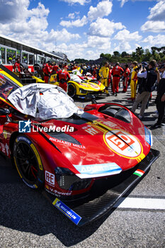 21/04/2024 - 50 FUOCO Antonio (ita), MOLINA Miguel (spa), NIELSEN Nicklas (dnk), Ferrari AF Corse, Ferrari 499P #50, Hypercar, action on the grid during the 2024 6 Hours of Imola, 2nd round of the 2024 FIA World Endurance Championship, from April 18 to 21, 2024 on the Autodromo Internazionale Enzo e Dino Ferrari in Imola - FIA WEC - 6 HOURS OF IMOLA 2024 - ENDURANCE - MOTORI