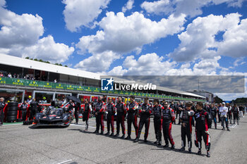 21/04/2024 - 07 CONWAY Mike (gbr), KOBAYASHI Kamui (jpn), DE VRIES Nyck (nld), Toyota Gazoo Racing, Toyota GR010 - Hybrid #07, Hypercar, on the grid during the 2024 6 Hours of Imola, 2nd round of the 2024 FIA World Endurance Championship, from April 18 to 21, 2024 on the Autodromo Internazionale Enzo e Dino Ferrari in Imola - FIA WEC - 6 HOURS OF IMOLA 2024 - ENDURANCE - MOTORI