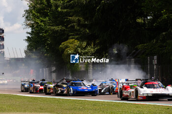 21/04/2024 - https://latifistreams.com/motorsport/wec-imola during the 2024 6 Hours of Imola, 2nd round of the 2024 FIA World Endurance Championship, from April 18 to 21, 2024 on the Autodromo Internazionale Enzo e Dino Ferrari in Imola, Italy - FIA WEC - 6 HOURS OF IMOLA 2024 - ENDURANCE - MOTORI