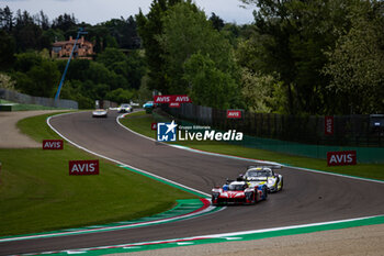 21/04/2024 - 11 VERNAY Jean-Karl (fra), SERRAVALLE Antonio (can), BENNETT Carl (tha), Isotta Fraschini, Isotta Fraschini Tipo6-C #11, Hypercar, action during the 2024 6 Hours of Imola, 2nd round of the 2024 FIA World Endurance Championship, from April 18 to 21, 2024 on the Autodromo Internazionale Enzo e Dino Ferrari in Imola, Italy - FIA WEC - 6 HOURS OF IMOLA 2024 - ENDURANCE - MOTORI