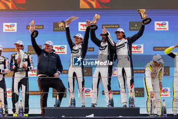 2024-04-21 - 31 FARFUS Augusto (bra), GELAEL Sean (ind), LEUNG Darren (gbr), Team WRT, BMW M4 GT3 #31, LM GT3, portrait podium during the 2024 6 Hours of Imola, 2nd round of the 2024 FIA World Endurance Championship, from April 18 to 21, 2024 on the Autodromo Internazionale Enzo e Dino Ferrari in Imola, Italy - FIA WEC - 6 HOURS OF IMOLA 2024 - ENDURANCE - MOTORS