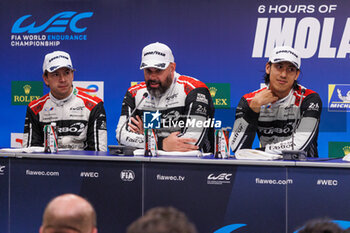 21/04/2024 - 31 FARFUS Augusto (bra), GELAEL Sean (ind), LEUNG Darren (gbr), Team WRT, BMW M4 GT3 #31, LM GT3, portrait press conference during the 2024 6 Hours of Imola, 2nd round of the 2024 FIA World Endurance Championship, from April 18 to 21, 2024 on the Autodromo Internazionale Enzo e Dino Ferrari in Imola, Italy - FIA WEC - 6 HOURS OF IMOLA 2024 - ENDURANCE - MOTORI